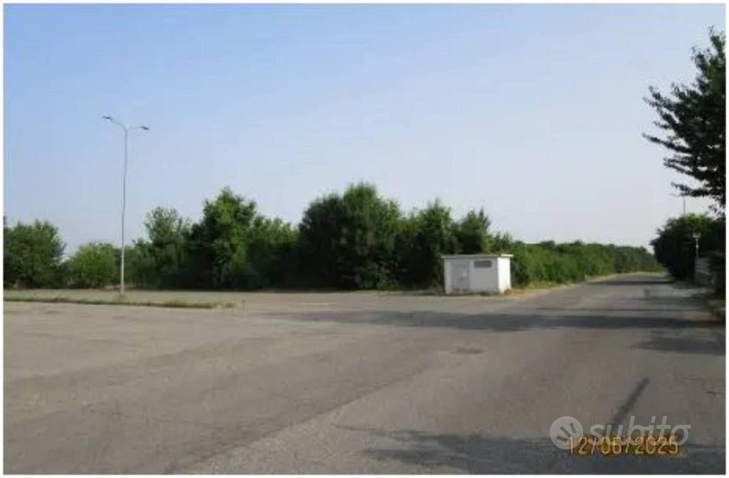 Immobile in asta di 2171 m² a Rivanazzano Terme - Altro