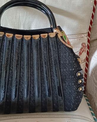 borsa vernice nera