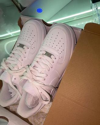 Nike Air Force 1 Low Supreme Bianco 39