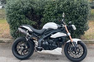 Triumph Speed Triple 1050