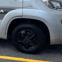 Treno gomme + cerchi come nuovi
