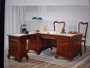 Scrivania con penisola stile inglese