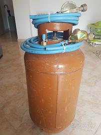 Bombola gas + 2 regolatori