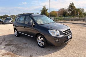 Kia Carens 2.0 16V CRDi VGT LX Family