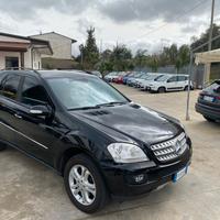 Mercedes ml 320 