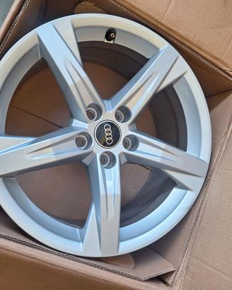 cerchi in lega audi 18"