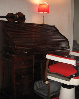 Poltrona da barbiere vintage anni 50