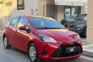 TOYOTA Yaris 1.5 Hybrid Cool