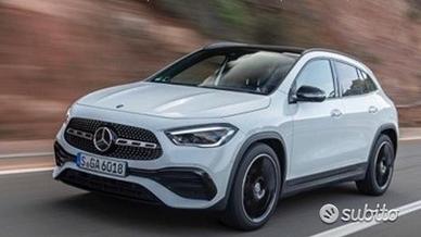 Mercedes gla ricambi 2020