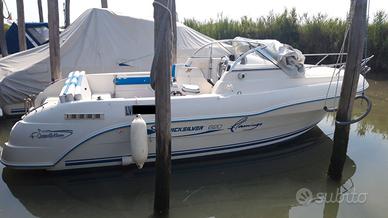 Barca Quicksilver 620 135cv