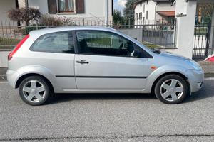 Ford Fiesta 1200