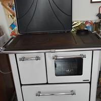 Stufa a legna Nordica con forno