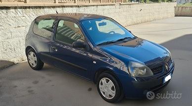 Renault Clio 2003 1.2 Benzina 4 cilindri