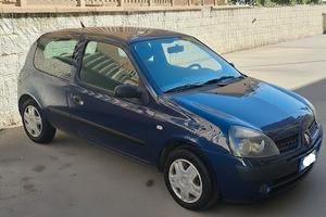 Renault Clio 2003 1.2 Benzina 4 cilindri