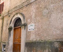 CASA SEMINDIPENDENTE A FALCONARA ALBANESE