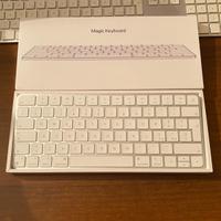 APPLE Magic Keyboard  A2450