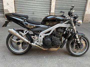 Triumph speed triple 955i