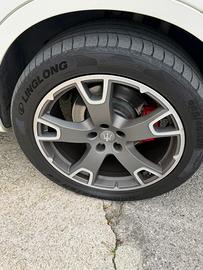 Maserati levanti cerchi 20 pollici