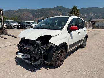 FIAT PANDA 2022 1.0 HYBRID 70 CV *MARCIANTE