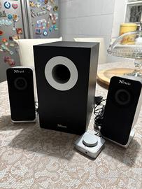 kit trust casse e subwoofer