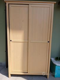 Armadio Hemnes Ikea