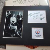 Spandau Ballet foto con autografi