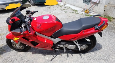 Honda Vfr 800 fi rc46