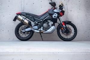 APRILIA TUAREG 660