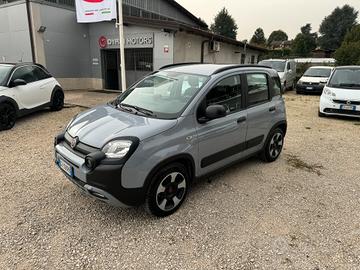 Fiat Panda 1.0 Hybrid City Cross 5 Posti