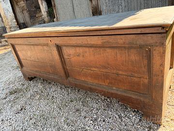 Casse in legno antico