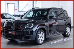 MINI Countryman S ALL4 Favoured Countryman