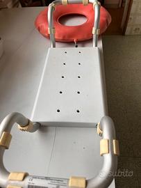 Seggiolino per doccia per anziani e disabili