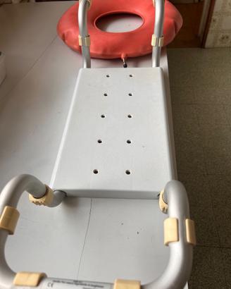 Seggiolino per doccia per anziani e disabili