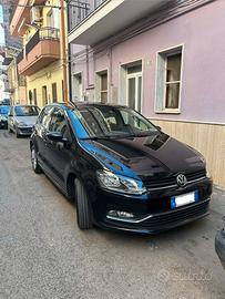Volkswagen Polo Comfortline 2015