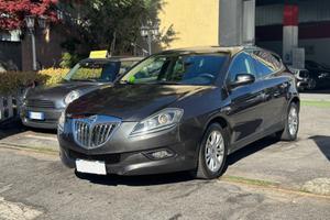 Lancia Delta 1.9 MJT Twinturbo DPF Oro