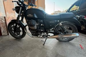 Moto Guzzi V7II 750