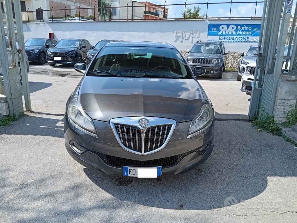 Lancia Delta (2008-2015)