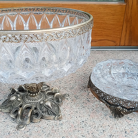 Centrotavola e posacenere in cristallo e peltro