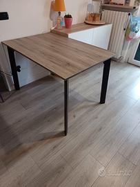 TAVOLO CUCINA INTERNO