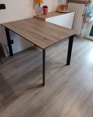 TAVOLO CUCINA INTERNO