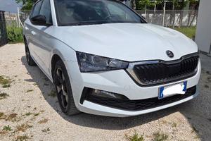 Skoda Scala 1.0 Gtec metano allestimento Sport