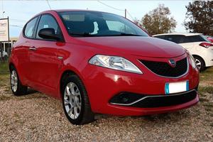 LANCIA YPSILON 1.2 5p 69 Cv - GARANZIA