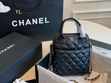 Borsa CHANEL 25A con catena e manico a conchiglia