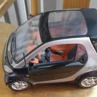 smart modellino 1:18  maisto 