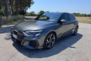 Audi A3 SPB 40 TDI quattro S tronic line edition