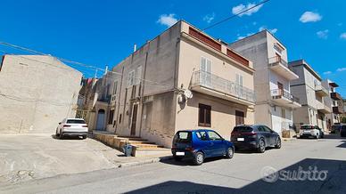 Castelvetrano 2. app. p.1 con garage