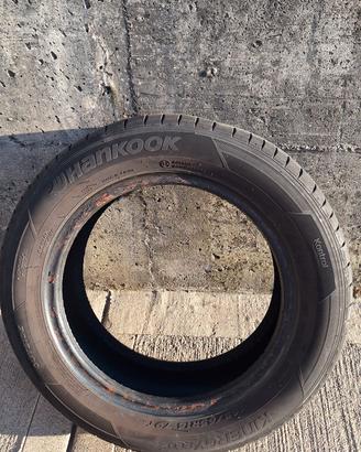 4 Pneumatici estivi Hankook 165/65R14 79T