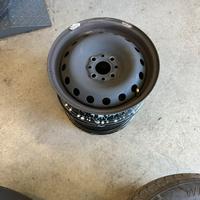 Cerchi in ferro raggio 14 lancia ypslon