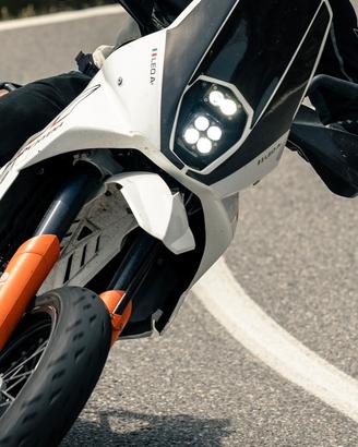Faro led ktm 690 fanale