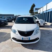 Lancia Ypsilon 1.2 69 CV 5 porte S&S Platinum